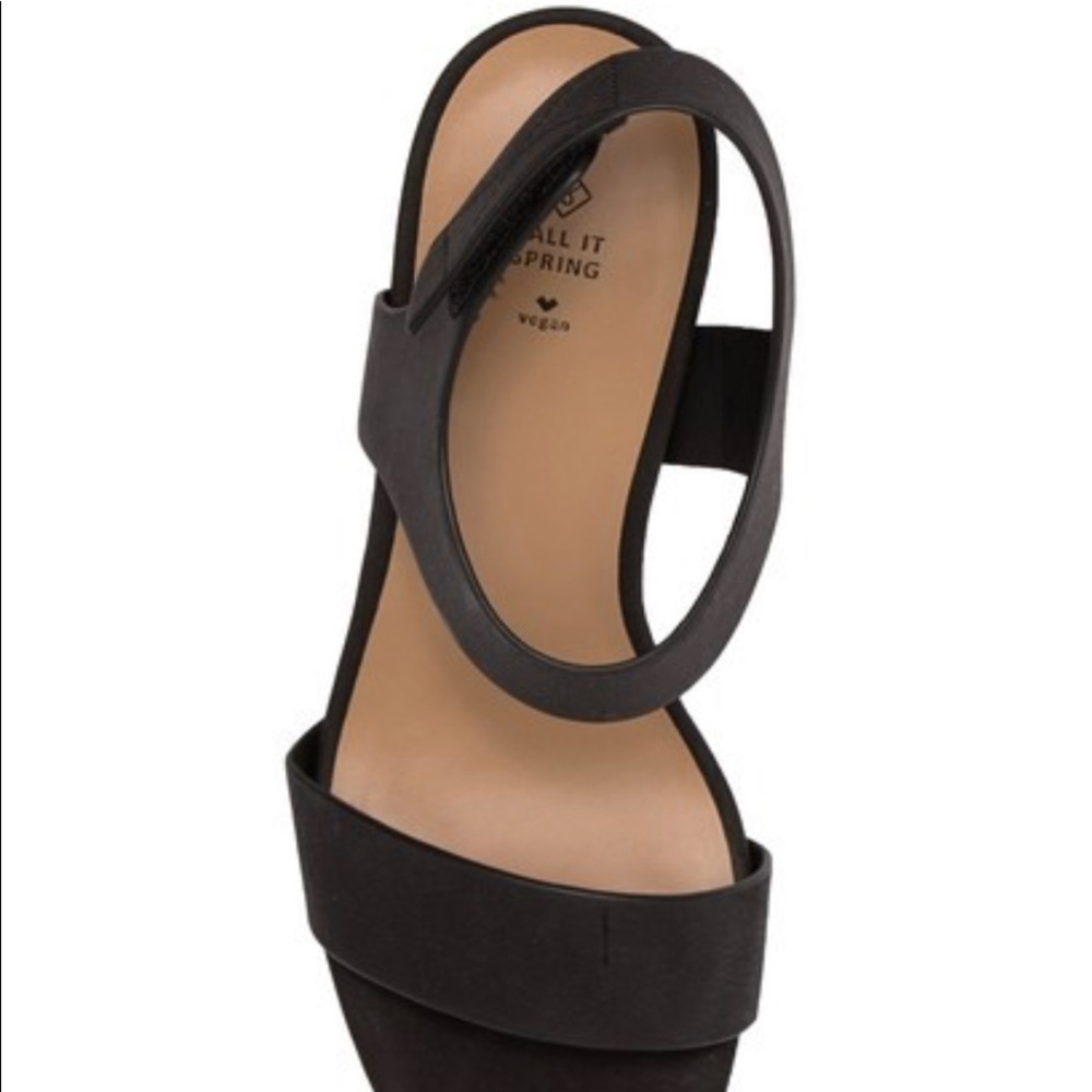 Call it Spring -Tralia Block Heel Sandal- NIB!! - Picture 4 of 5